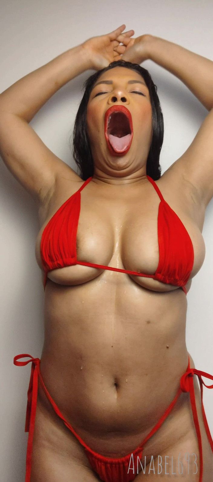 anabel693: Menguap dan Ngiler