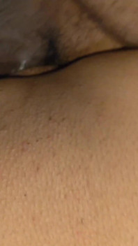 義理の妹は誘惑され、暗い部屋に置き去りにされました