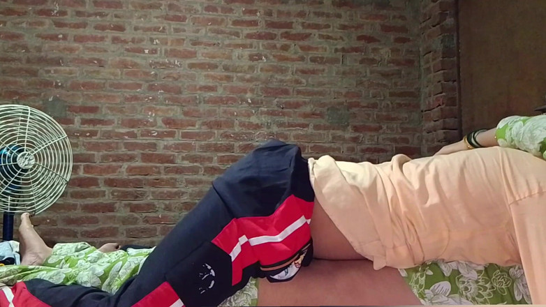 Priya_Sena_26: Indischer stiefbruder, romantisches sexvideo
