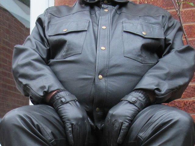 Full Leather in the Garden (Leather guy)