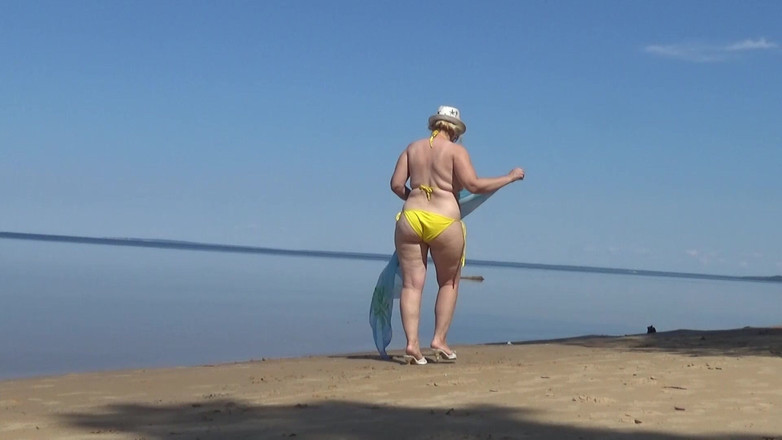 RedRoseRus: Moje žena na pláži