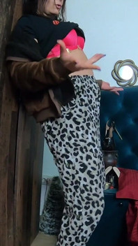 Domácí Oblečení Twerk Tease - Chvění S Velkým Zadkem a Vibrátor Bez Kalhotek