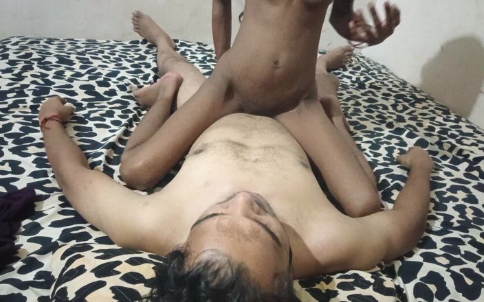 Truefuker: Indiana india sborrata in bocca pompino succhia grande cazzo fratellastro