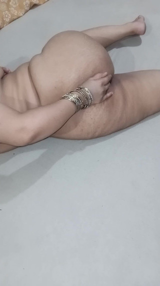 Yasmeen: Byla jsem velmi sexy, chtěla jsem být ošukaná do zadku,...