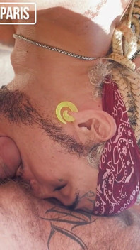 Cur distrus fără prezervativ, gât futut până la lacrimi, față acoperită de spermă de trei urși în Bcn!! (Versiune orizontală)