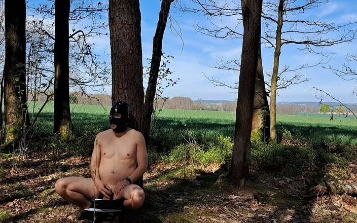 Lady Luciana Di Domizio: Cummed on and Fucked in the Forest