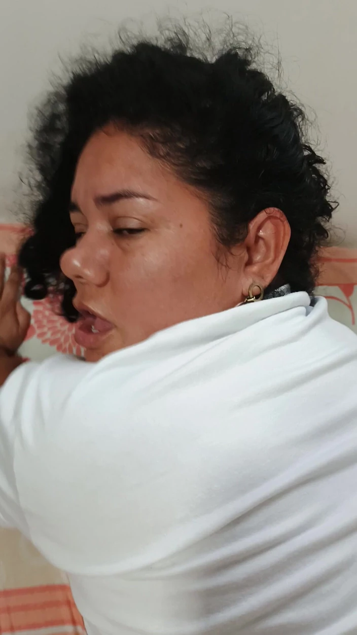 Valkyrieandluigy: Deepthroat Fucking Neighbor