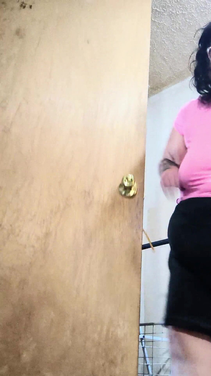 HerculesnVENUS: Mereka hampir mendobrak pintunya sekarang dia muncrat di lantai