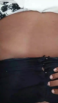 Wife Gets Peak Orgasm Flowing From Pussy - 4