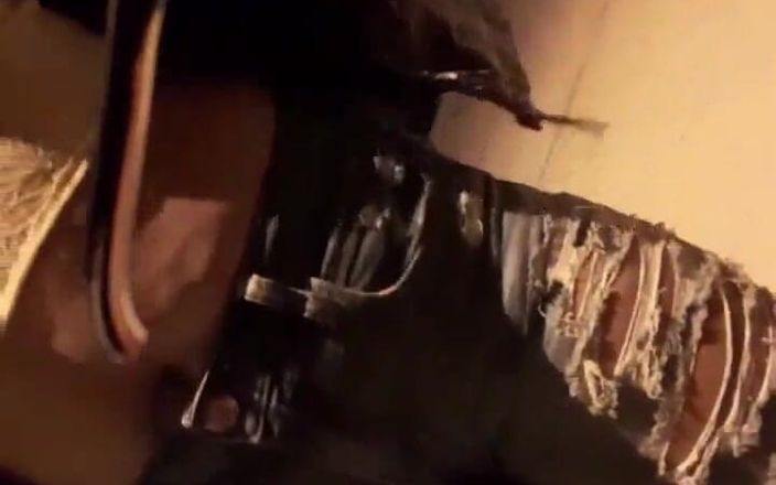 Karely Ruiz: Selepas parti itu, seorang awek muda ditangkap di jalan! Si...