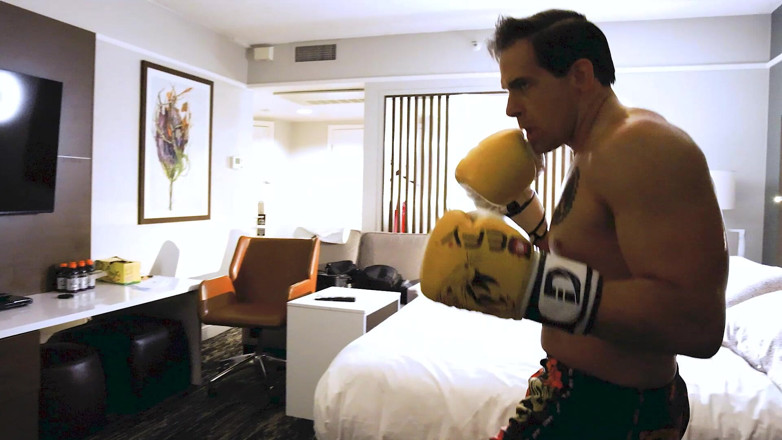 Kandylegsxxx: ครอบงํามวยเคาะประตู: kandy vs sam stout