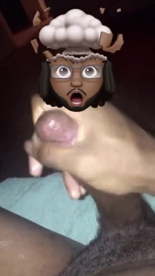 Saint Patrick: Emoji cumshot