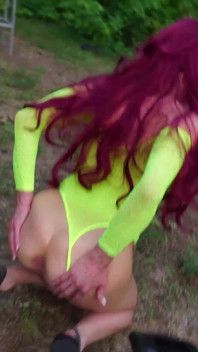 A Stranger's Sperm Is Leaking Out of a Huge Pussy, It's Vulgar