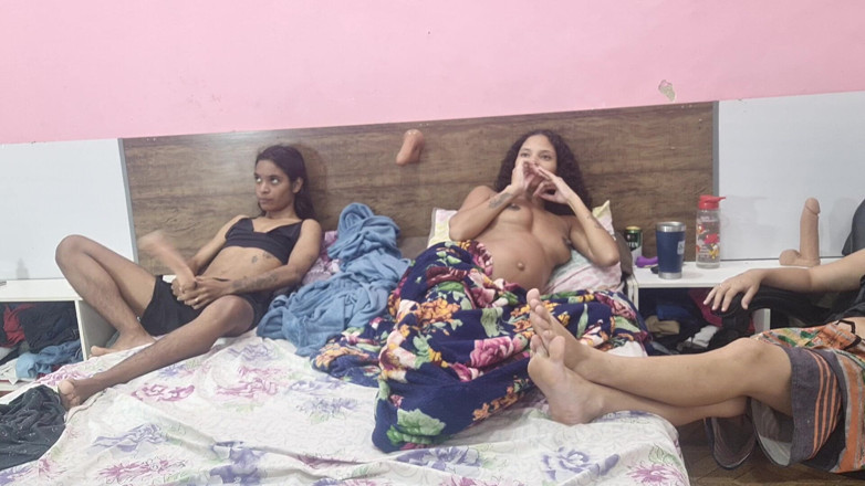 Bebes vagabundas: Skupinová sex