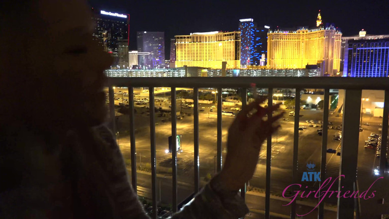 ATK Fans (Girlfriends): Virtual vacation in Las Vegas with Hollie Mack part 1