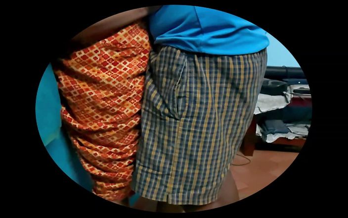 Machakaari: Mătușă desi tamilă în clip de casă cu futai de noapte