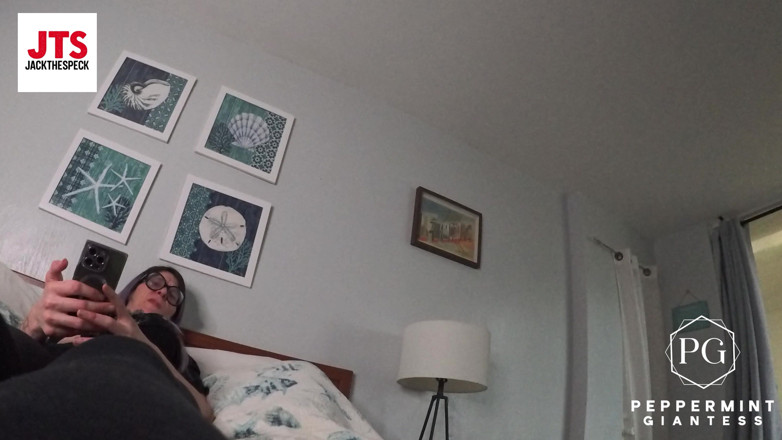 Peppermint Giantess: Service Sizes POV Tiny Men Worship Giantess Feet