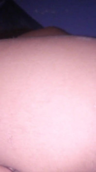 Je suce la chatte et le cul de ma délicieuse susy