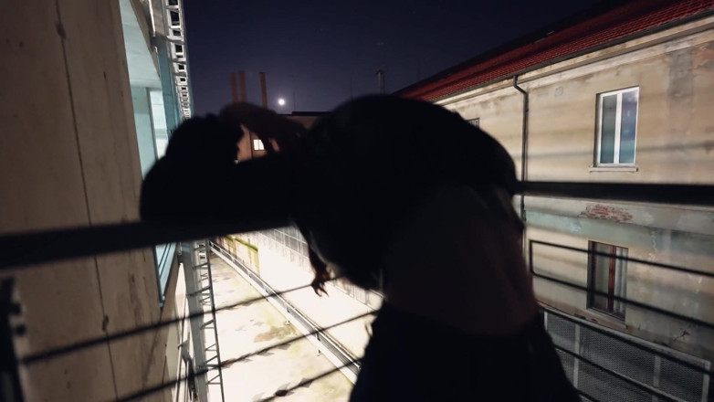 Tate: Risky Public Facial &amp; Cumwalk in the Car Park W/ Shiny...