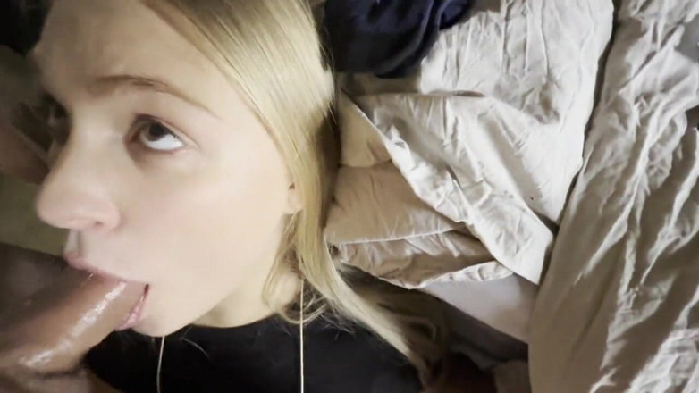 Siswet: Blowjob facial 8 months pregnant