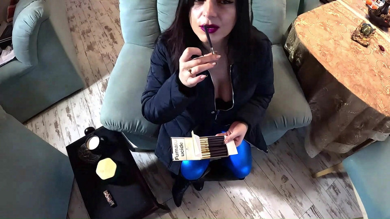 MilfyCalla: Tetas Grandes, Cameltoe Y Garganta Profunda Instrucciones De Paja - Mamada...