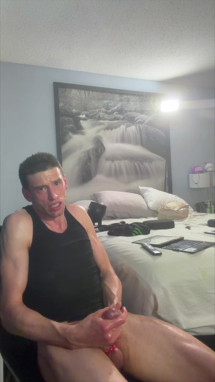 Savage confidence: Wyraz twarzy nigdy nie był taki, podczas gdy ja gooned...