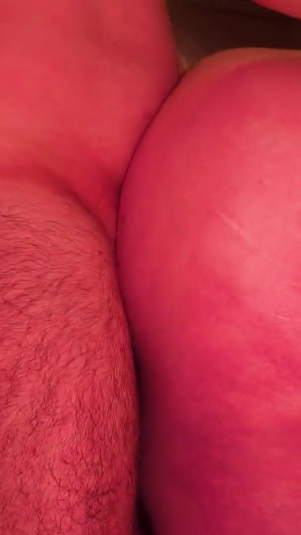 Ladybottox: Stepsister Couldn't Resist - Ended up on Her Knees in Front...