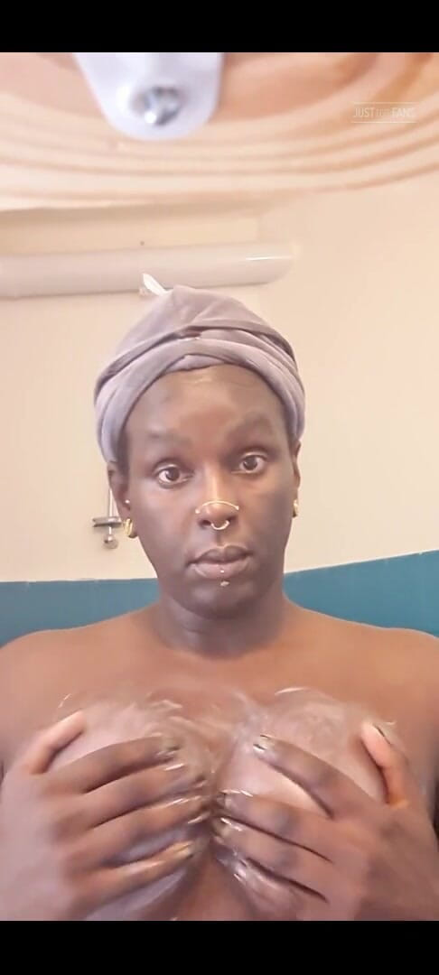 Imana Trans: Lekce 1 - Musím udržovat kozy hydratované, pružné a měkké.