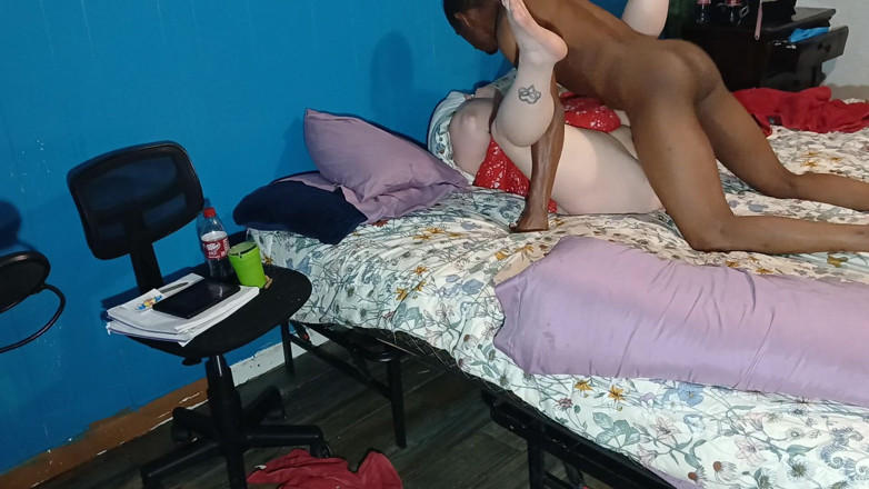 Sloppylynn: Culona tiene el coño roto bien por su gran polla...