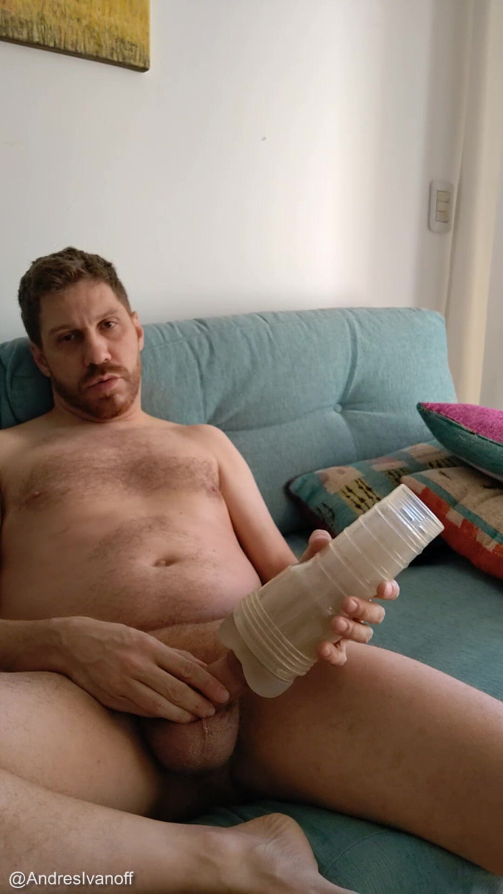 Andres Ivanoff: Paglia con un fleshlight