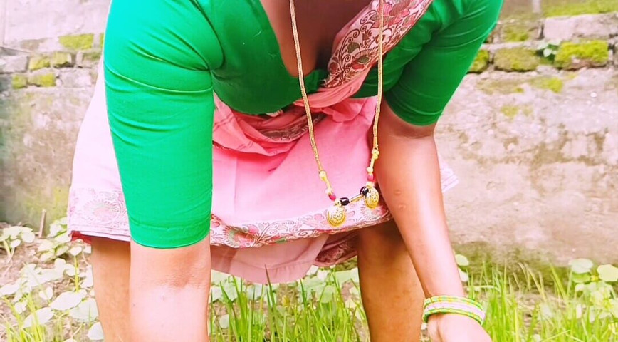Big Boobs Villege Aunty Fucking Owner (Telugu honey lips) Big Boobs Villege Aunty Fucking Owner (Telugu honey lips)