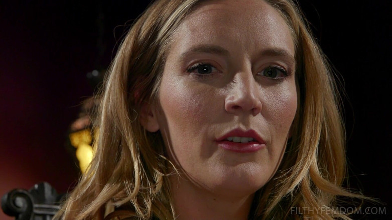 FilthyFemdom: Sapıkça 31 talimatı: Mona Wales'in yer aldığı Mona zindanı