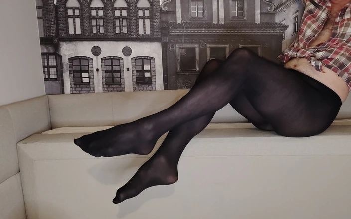 Dominik 29: Что ты думаешь обо мне, сексуальное тело.... Хочешь ли ты его поцеловать