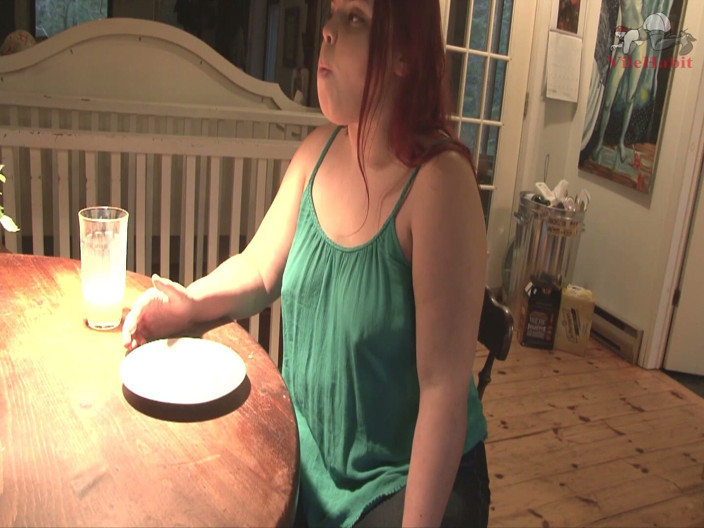 SophiaSylvan: Commanded to Quadruple Inflate (2016)