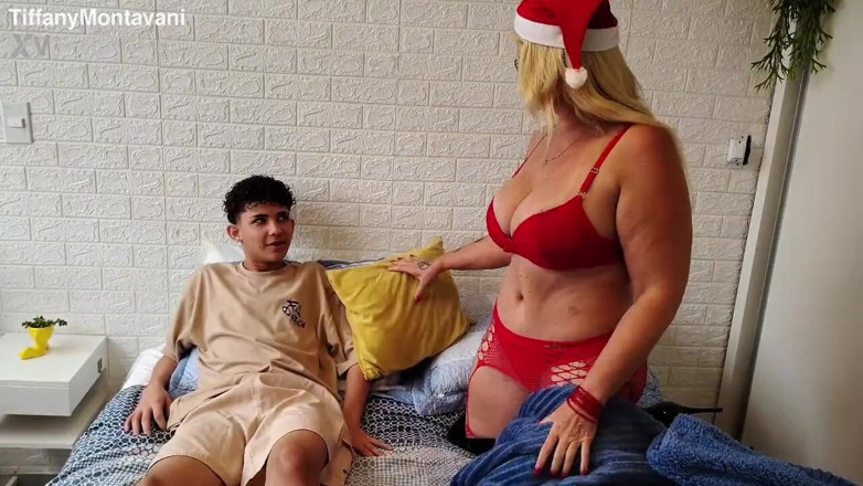 Tiffany Montavani: Madrastra de Tiffany presenta su entiado con sexo sin condón