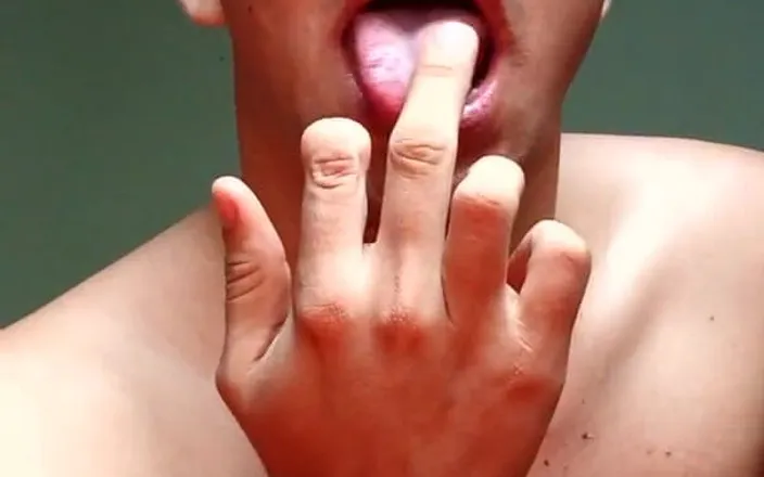Nicolas Cachondo: Sexy Nude Modeling for All of You and I Hope...