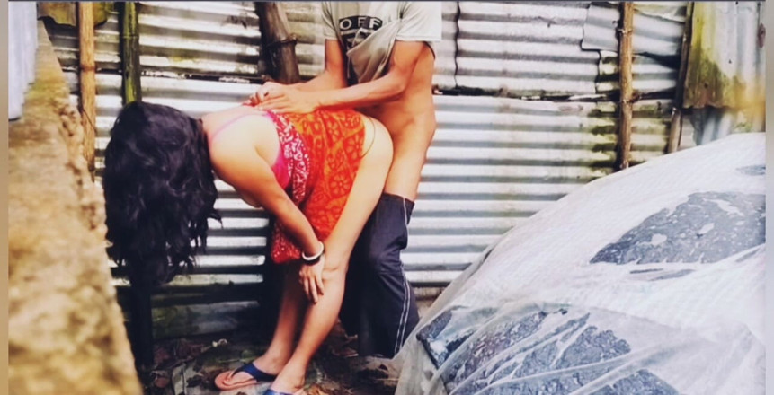 Teensex: Blond Bhabi Reveals Her Husband And Lets Her young Devar...