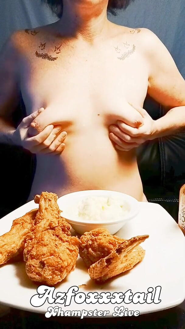 AzFoxxxTailPhelicia: Foodplay-chicken-ad1