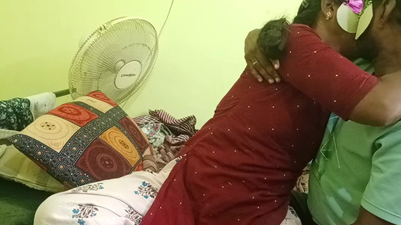 Hotmahi: Le meilleur de la romance desi. Regardez jusqu’à la fin...
