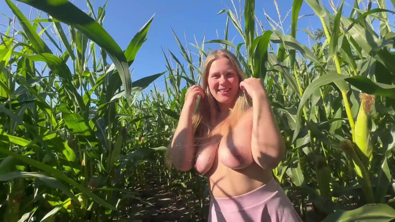 Maja Meer: Unallowed Anal Adventure in a Cornfield - Too Sweet to Stay...
