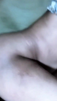 Desi vesnická holka Těsná kundička venkovní XXX video