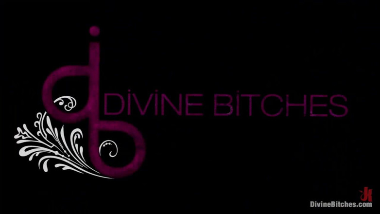 Divine Bitches by Kink: Madeline lo scopatore mente