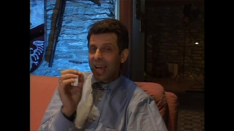 Full Movie XXX: Con đĩ nhỏ bẩn thỉu ăn tất cả