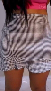 Meine sexy stiefschwester probiert kleider an und ich ficke sie endlich im zimmer