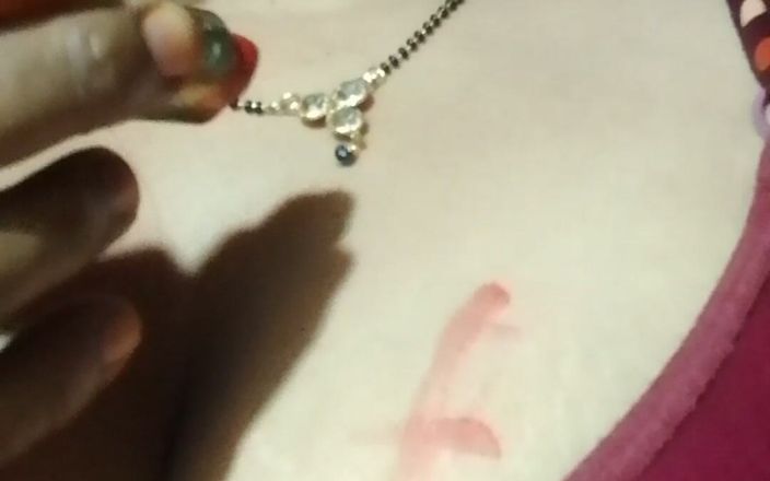 Soni sk: Solo con lápiz labial fetiche