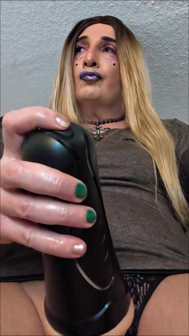 Divy Dallas: Rubia Madura Trans Usa Bolsillos Vagina