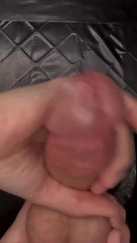 Muls de pulă de sus - lasă-o să plouă cu spermă