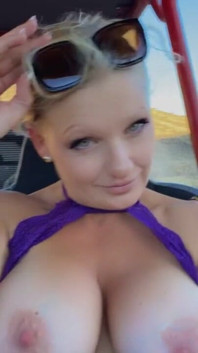 Big Tittie Rail Ride