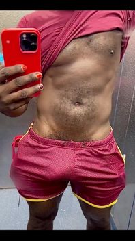 I Am Commando, in a Lift with a Big Mirror, so I Am Showing It off