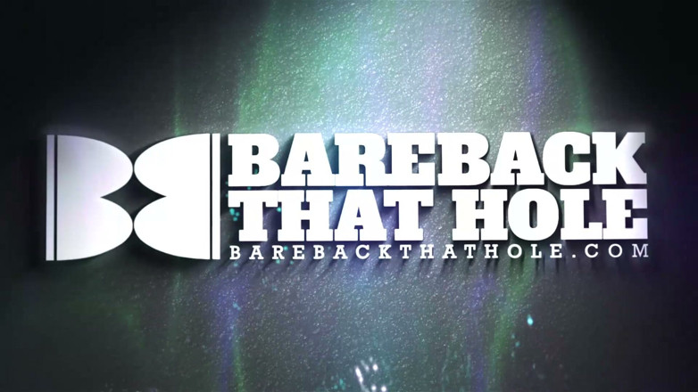 Bareback That Hole: Prezervatifsizbu delik dövmeli Romeo Davis, Harvey Sid'in sıkı götünü prezervatifsiz...